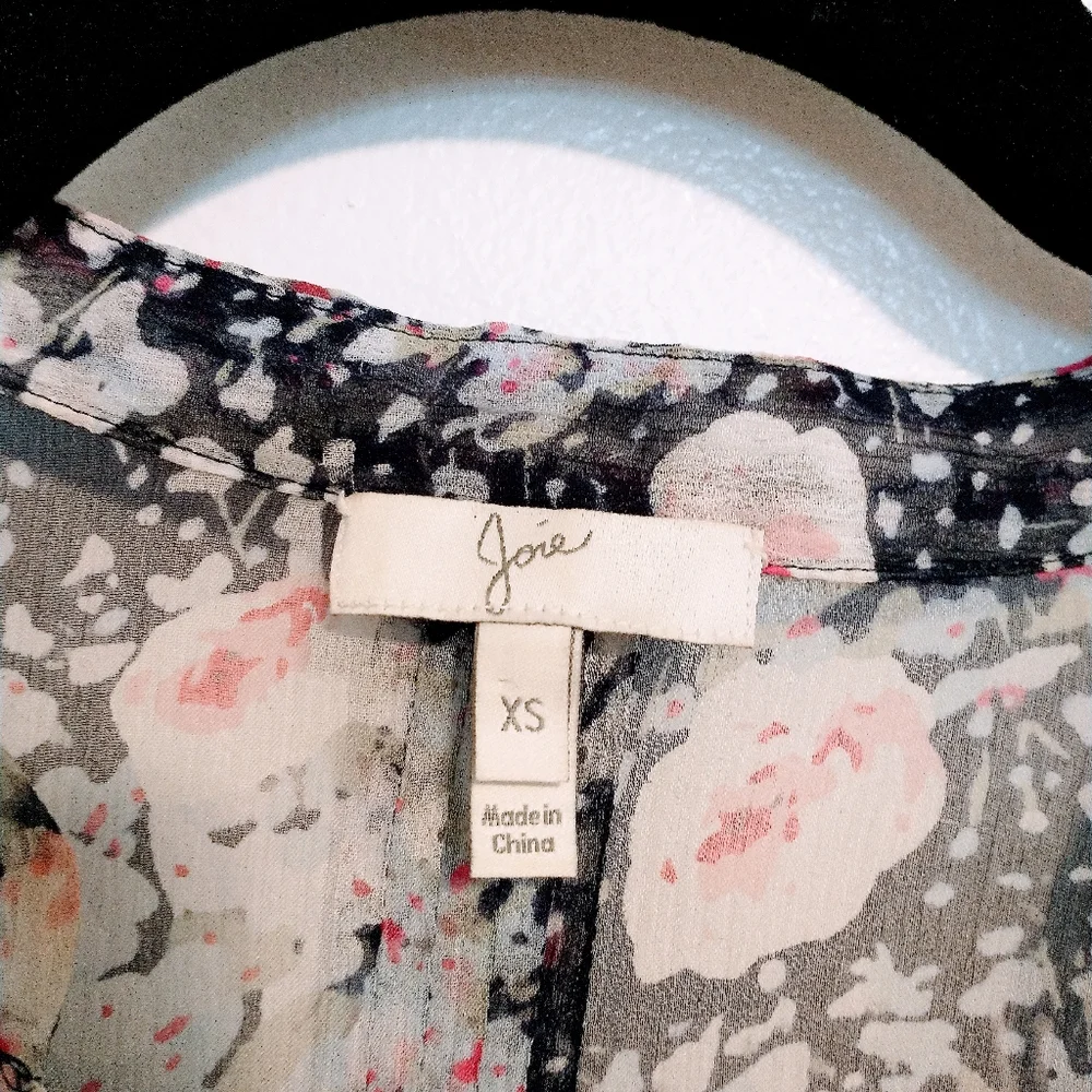 Joie floral silk